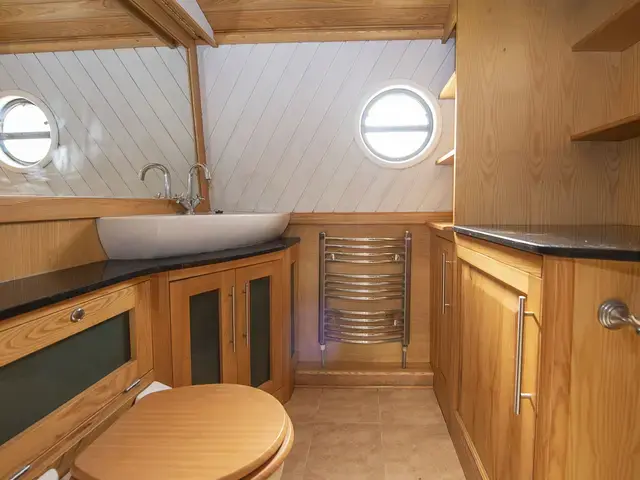 Aqualine Boats 65 X 11 Canterbury LE Widebeam