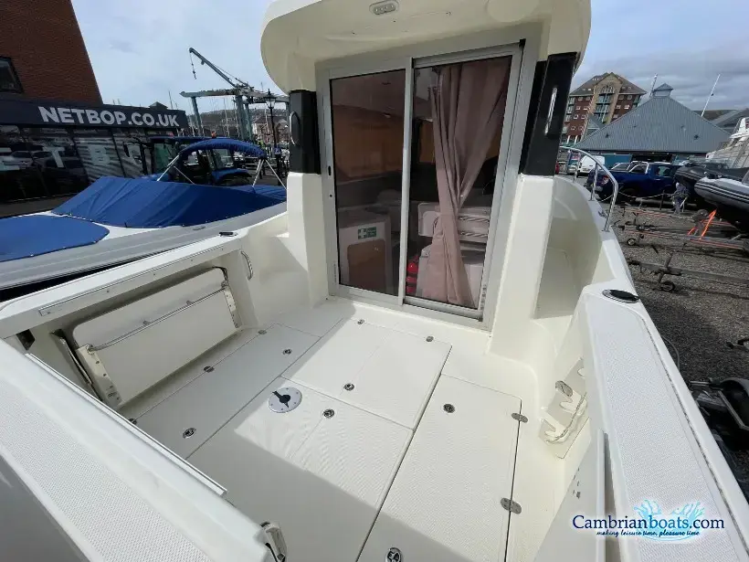 2016 Quicksilver 675 pilothouse