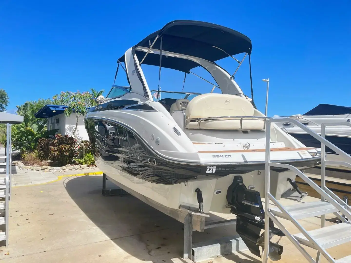 2018 Crownline 264 cr