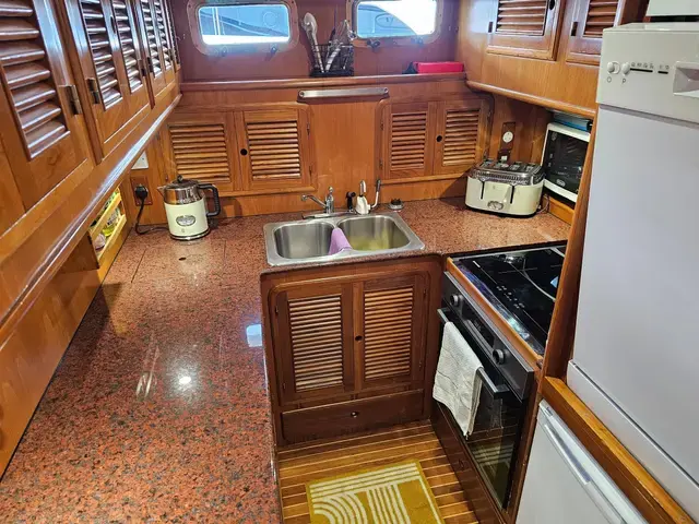 Trader 575 Signature Sunliner