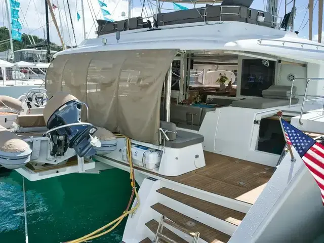 Lagoon 56'