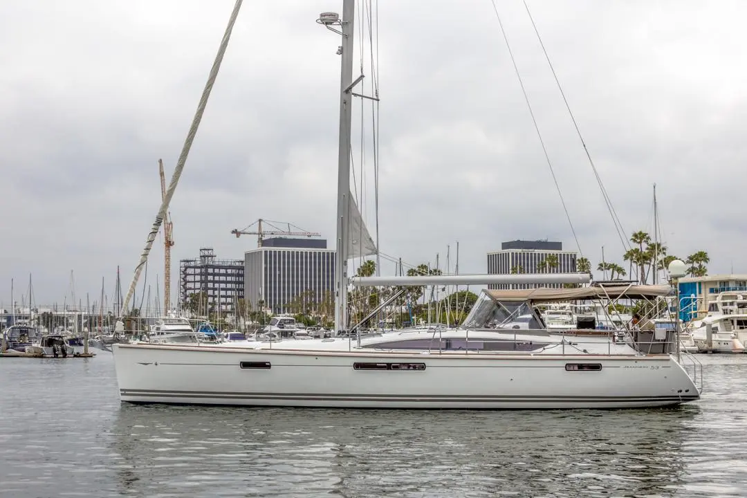 2010 Jeanneau 53'