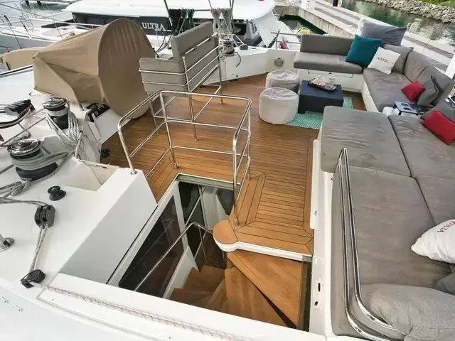 Lagoon 56'