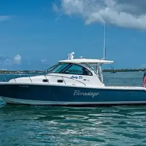 2018 Pursuit OS 385 Offshore