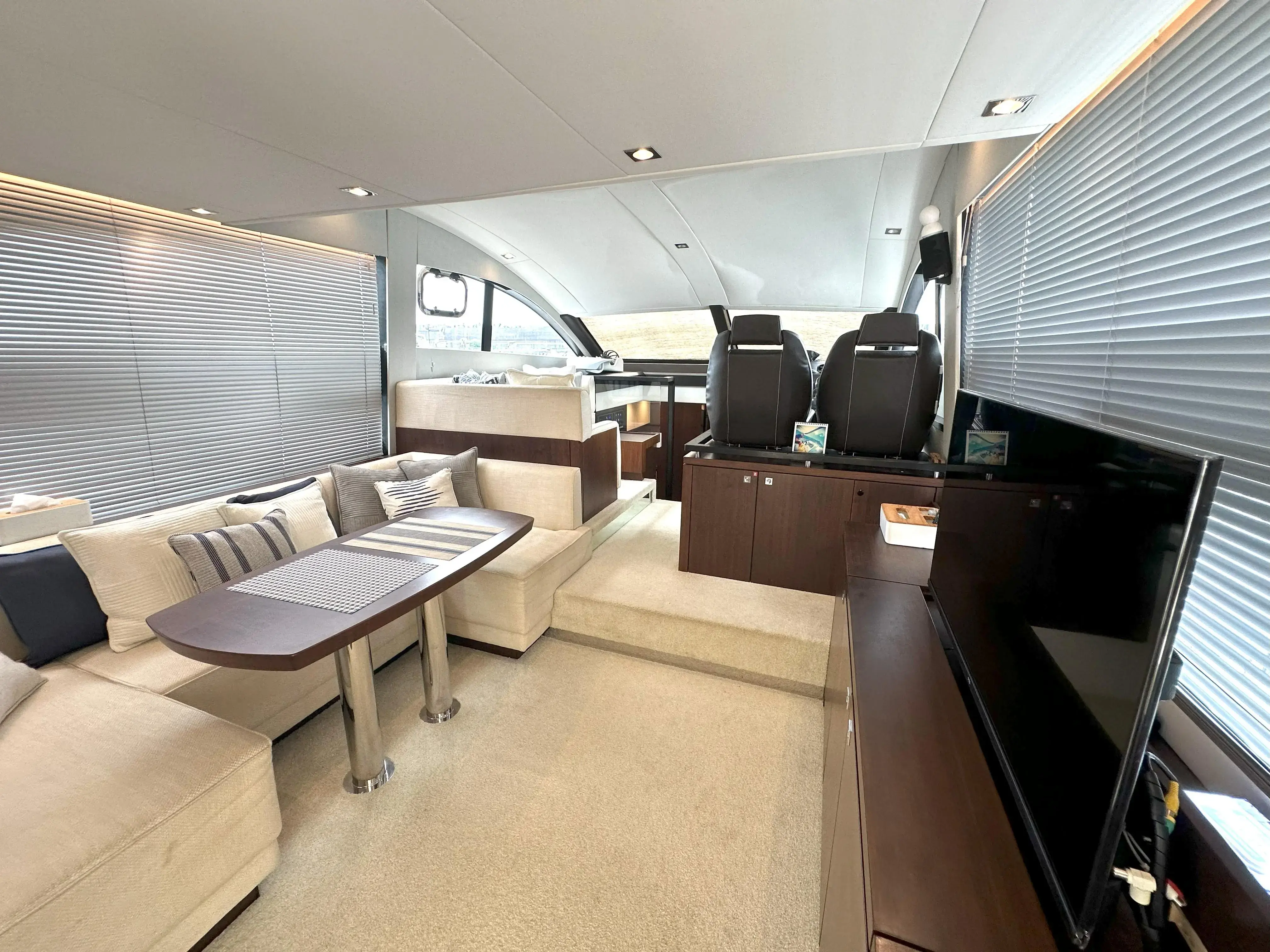 2016 Fairline squadron 48