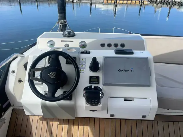 Fairline Squadron 48