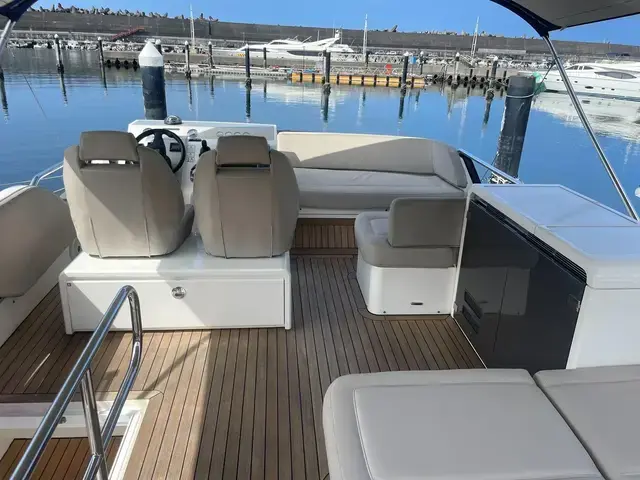 Fairline Squadron 48