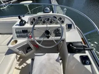 1995 Bayliner avanti 3258