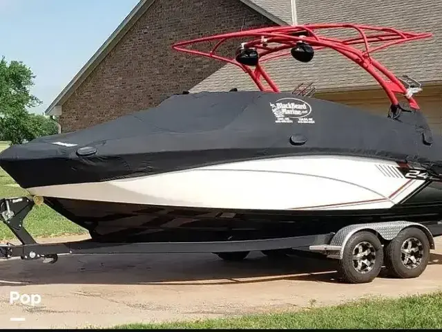 Yamaha Waverunner IV