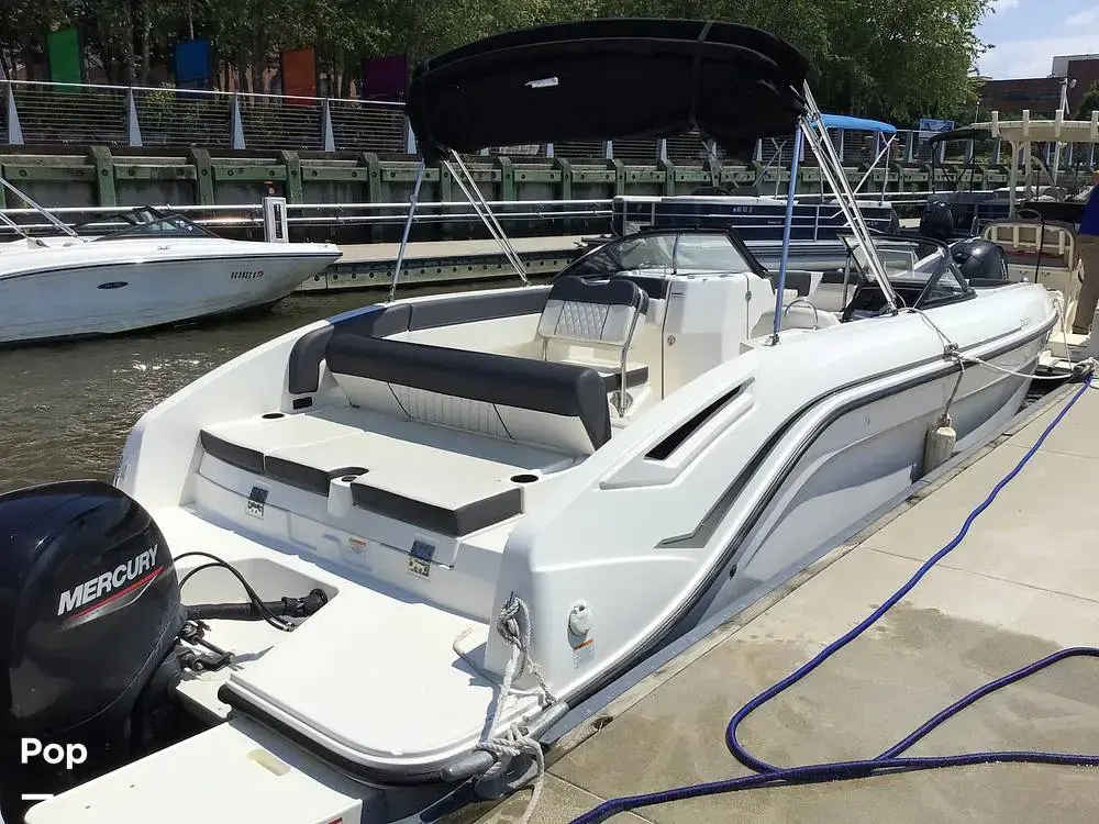 2022 Bayliner dx 2200