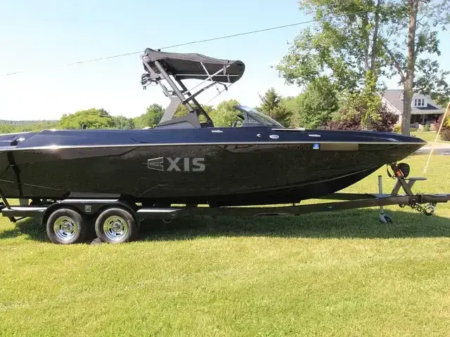 Axis Boats A24