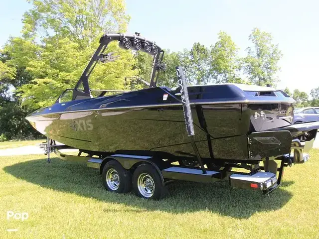 Axis Boats A24