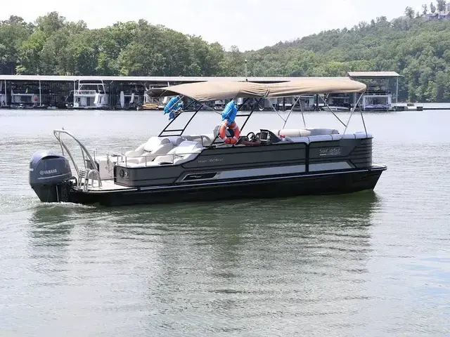 G3 Boats Sun Catcher Diamond Elite 326SS