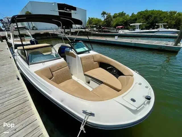 Sea Ray 230 Spx