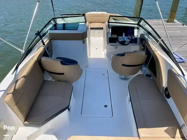 Sea Ray 230 Spx