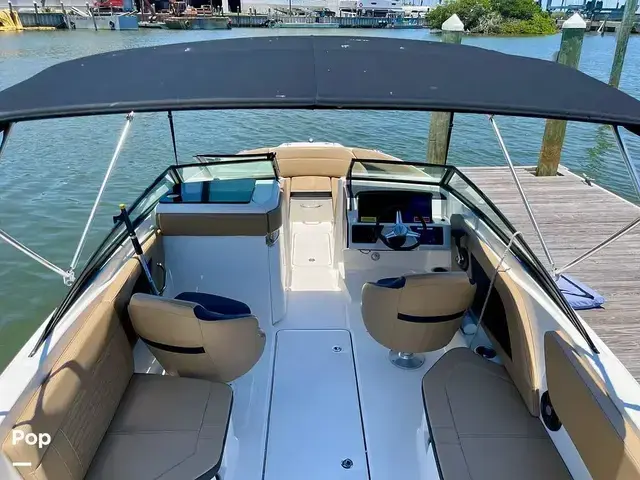 Sea Ray 230 Spx