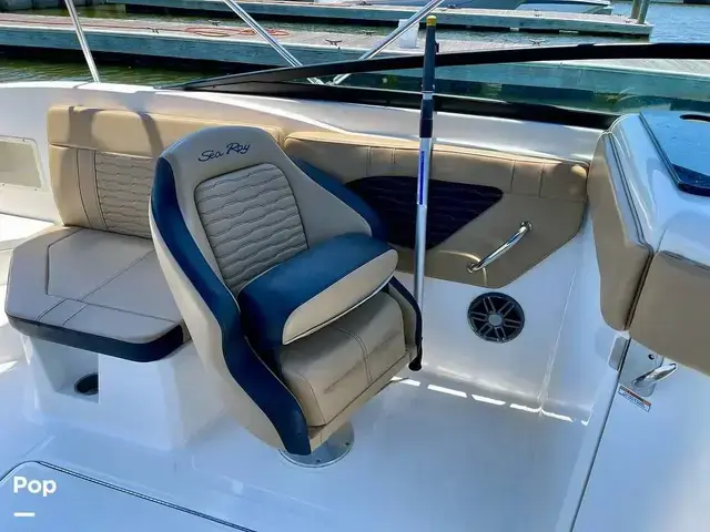 Sea Ray 230 Spx