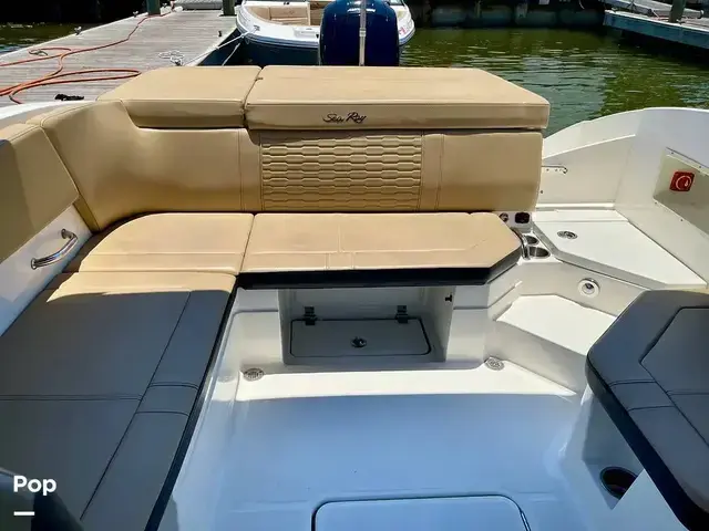 Sea Ray 230 Spx