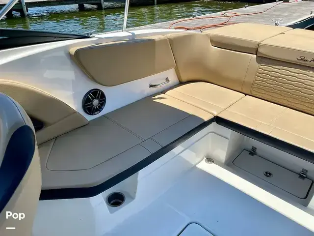 Sea Ray 230 Spx