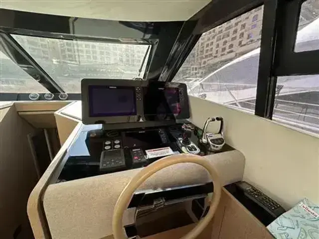 Ferretti Yachts 500