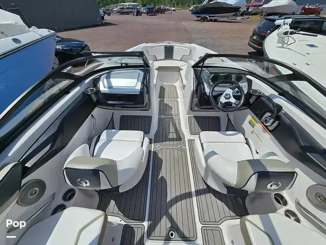 Scarab Boats 215 HO Impulse