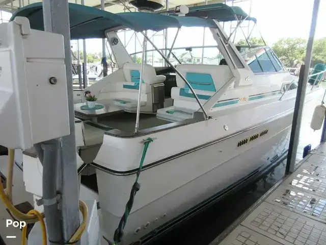 Sea Ray 390 Express Cruiser