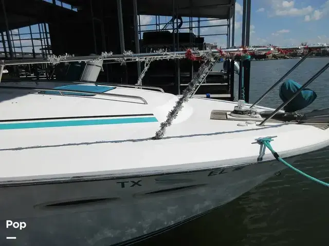 Sea Ray 390 Express Cruiser