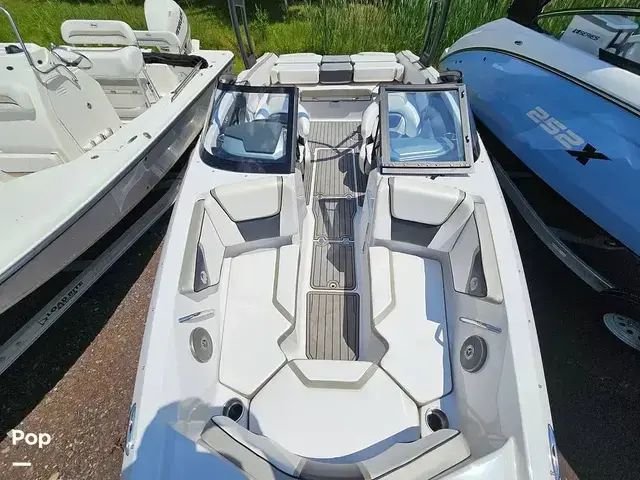 Scarab Boats 215 HO Impulse