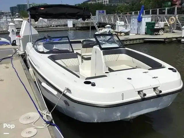 Bayliner DX 2200