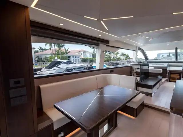 Sunseeker Manhattan 68