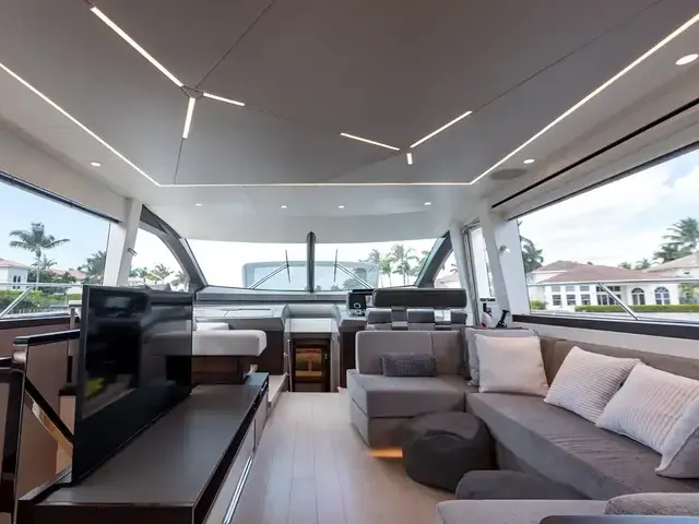 Sunseeker Manhattan 68