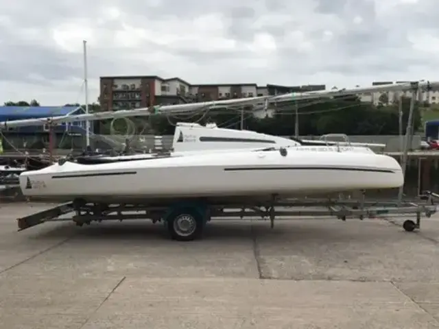 Astus 20.5 Sport