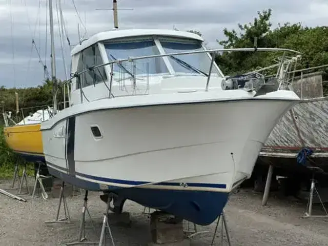 Beneteau Antares 760