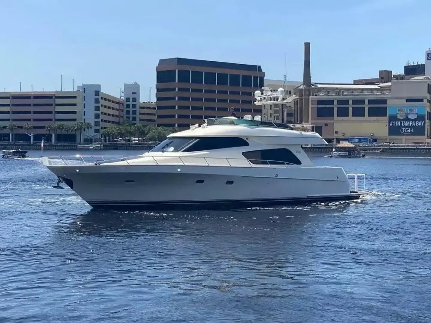 2003 Mckinna 58 pilothouse