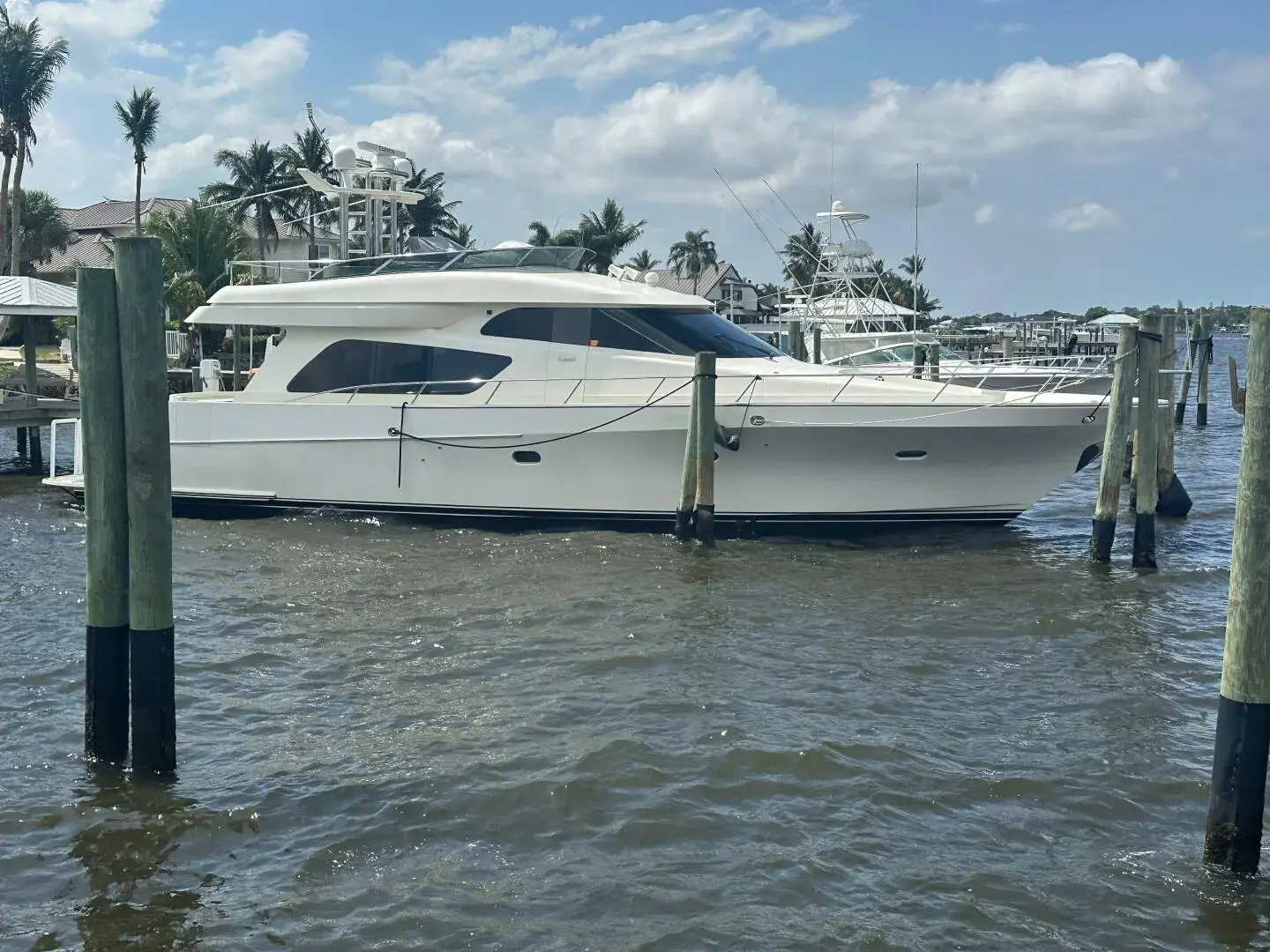 2003 Mckinna 58 pilothouse