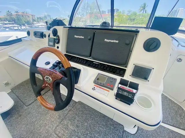 Sea Ray 58 Sedan Bridge