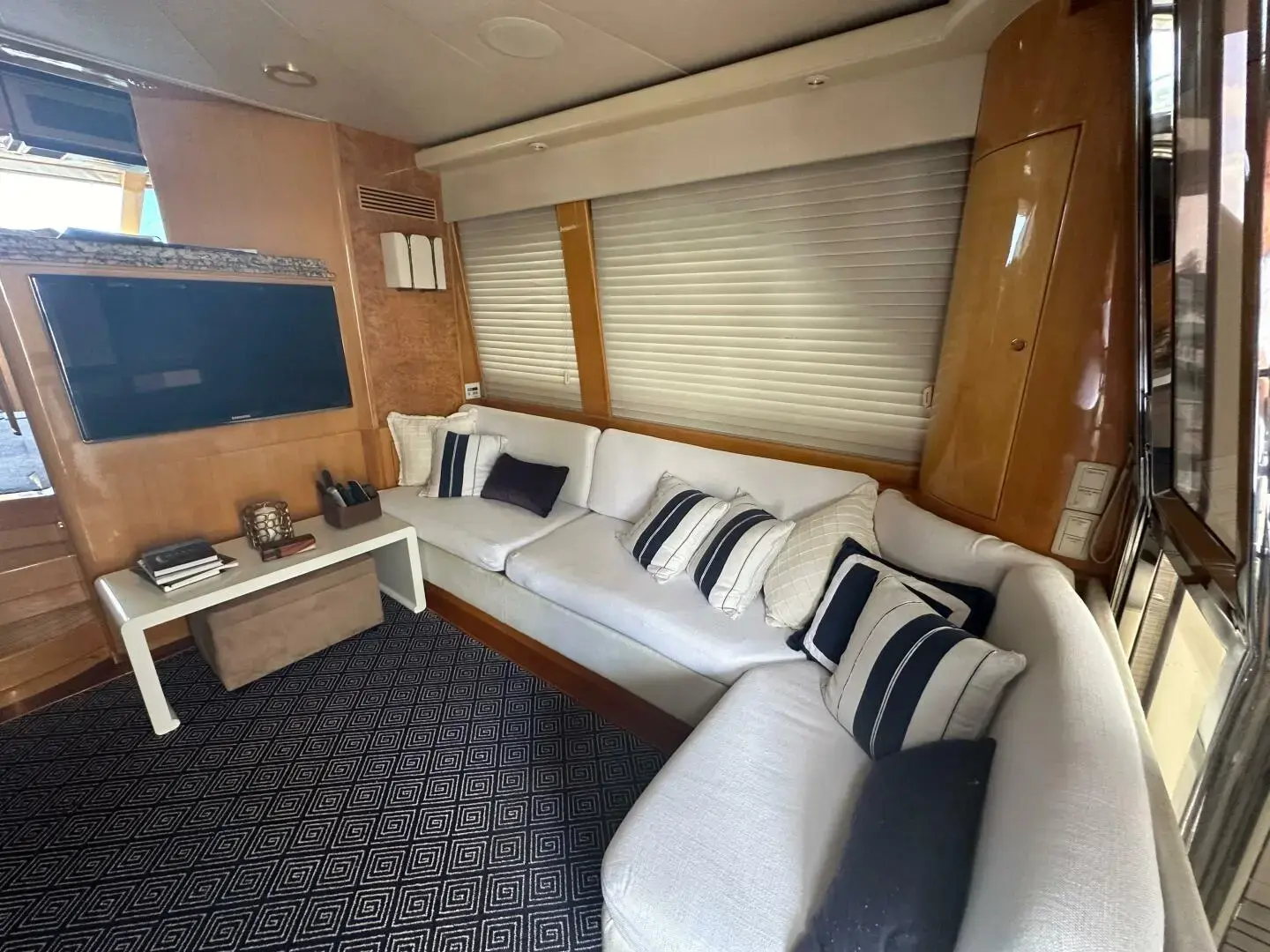 2003 Mckinna 58 pilothouse