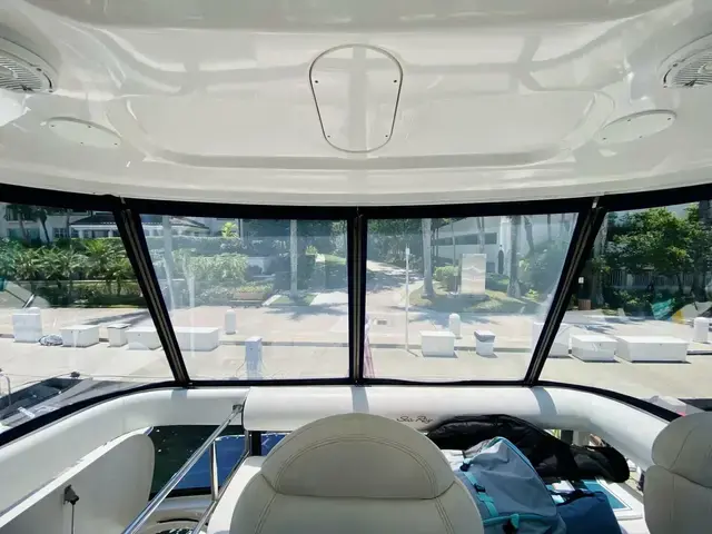 Sea Ray 58 Sedan Bridge