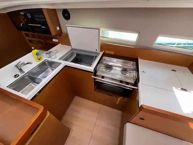 Jeanneau Sun Odyssey 410