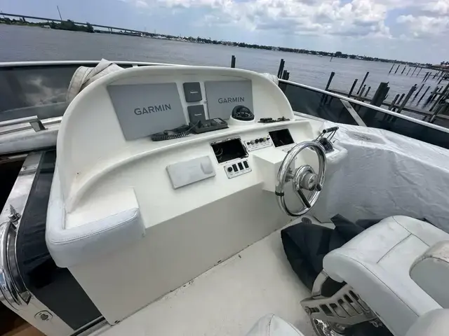 McKinna 58 Pilothouse