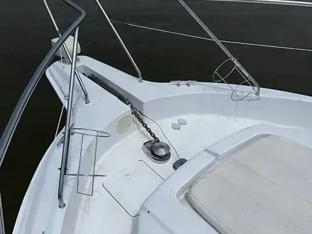 Silverton 442 Cockpit Motoryacht