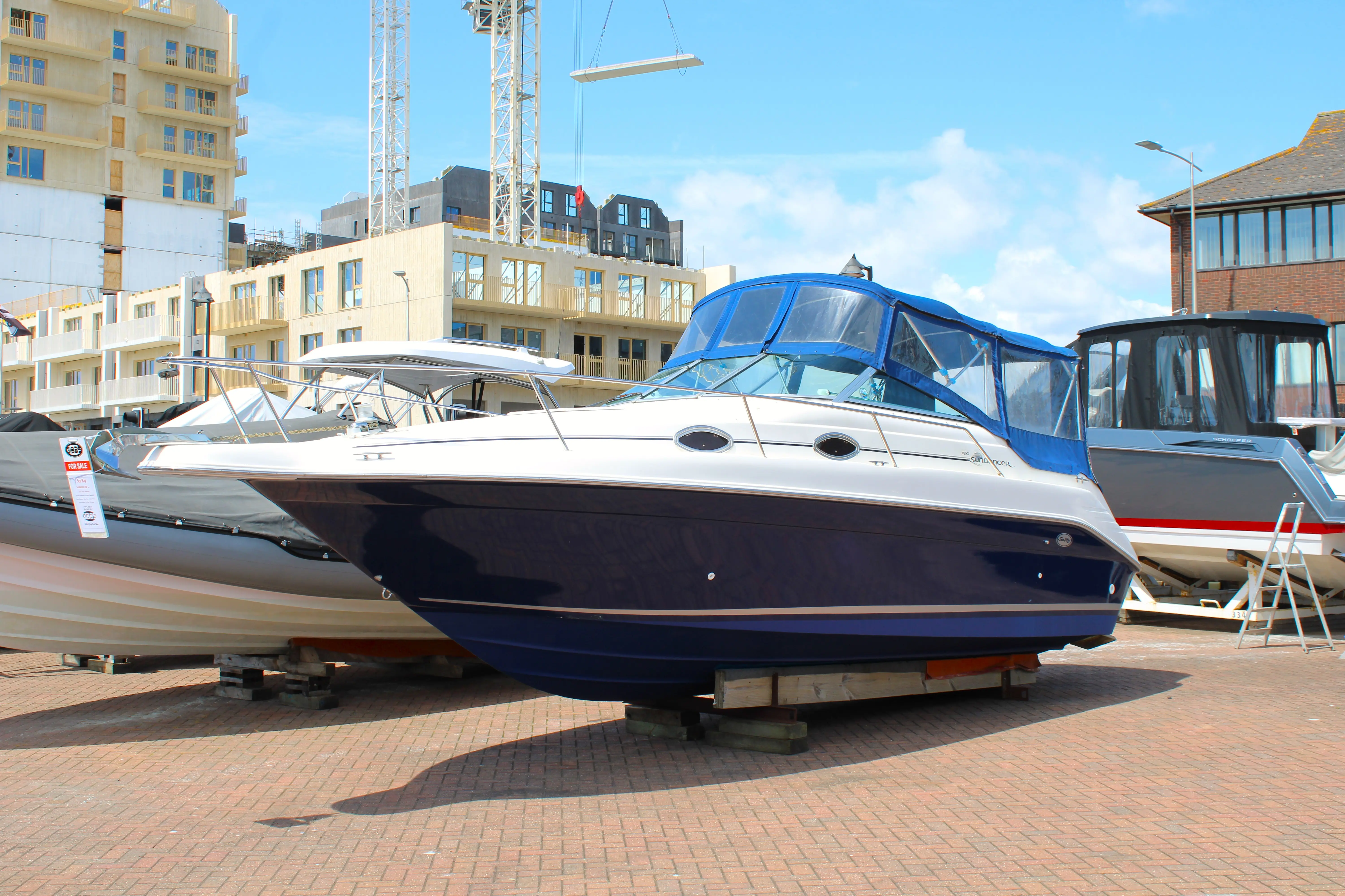 1996 Sea Ray 250 sundancer