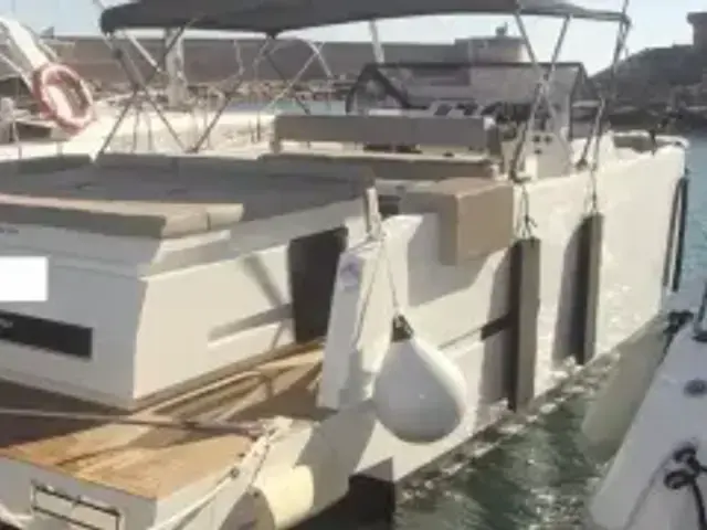 De Antonio Yachts D34 Open