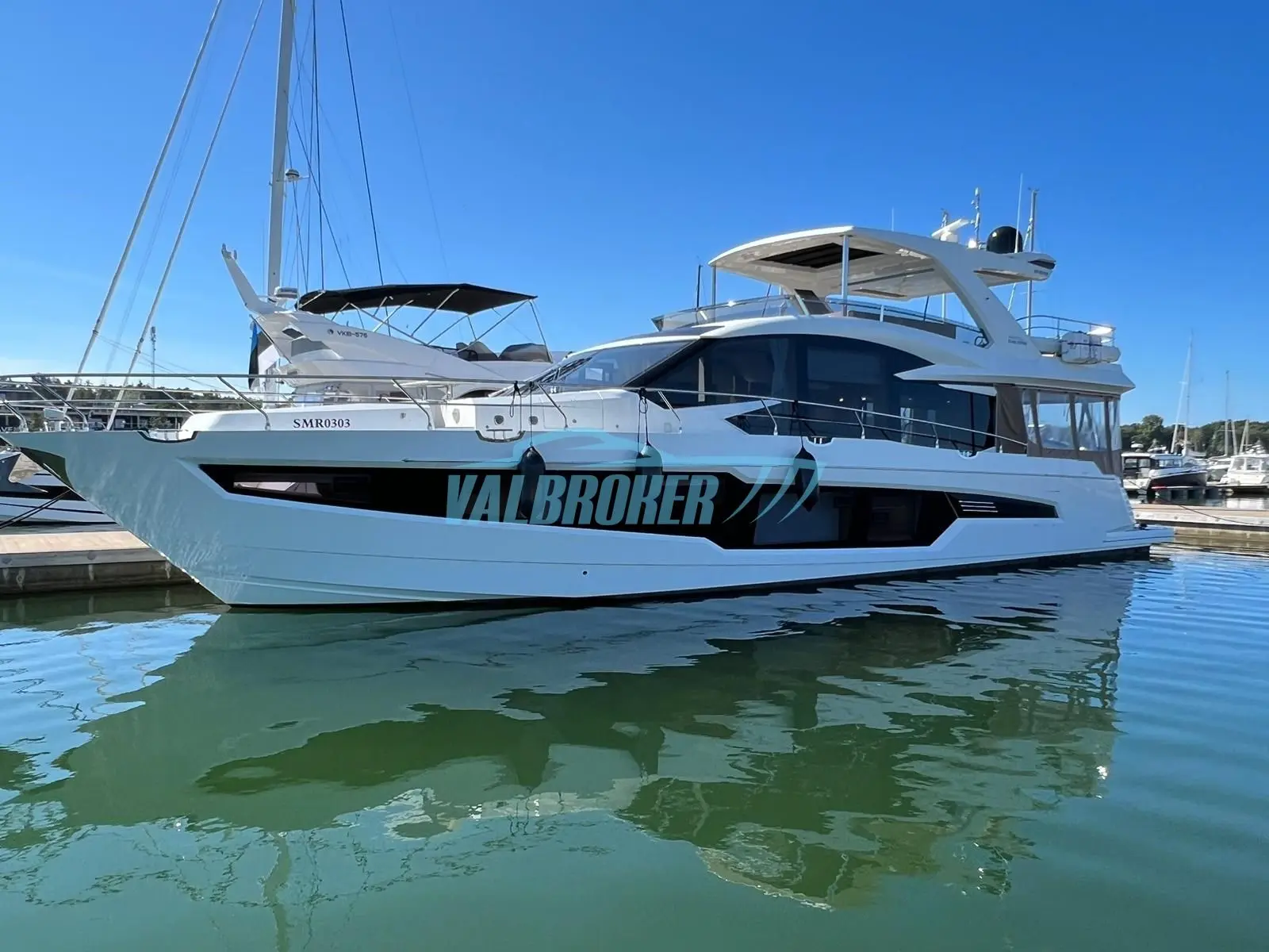 2020 Galeon 680 fly