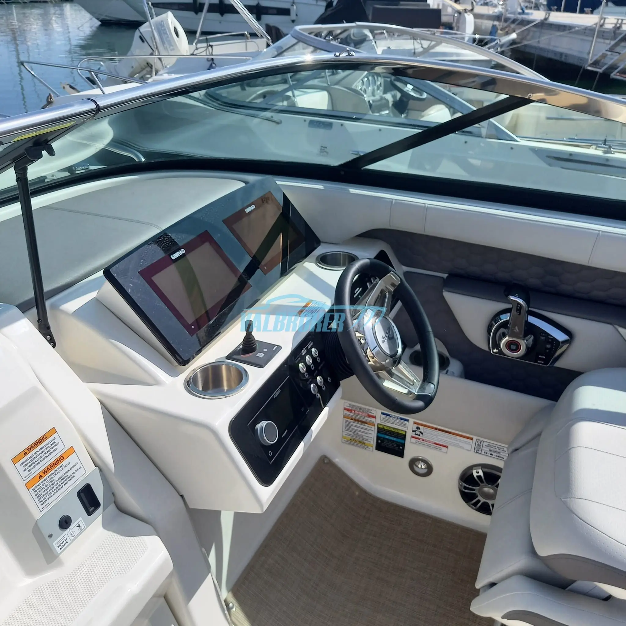 2023 Sea Ray 250 sunsport