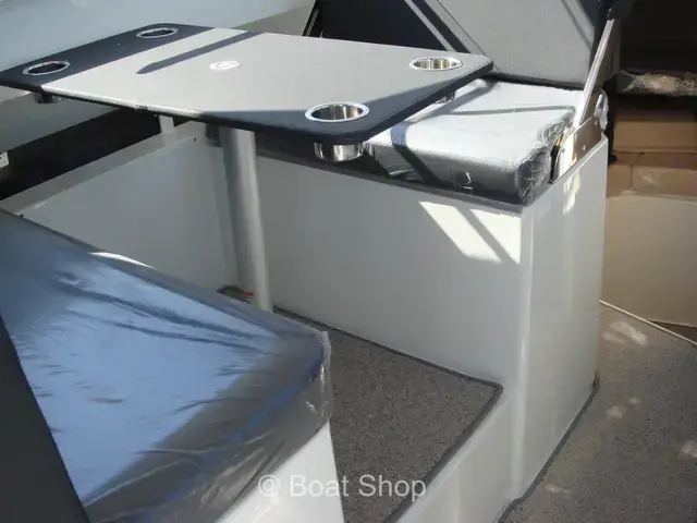 Parker Boats 760 Quest