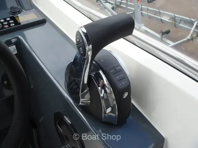 Parker Boats 690 Bowrider