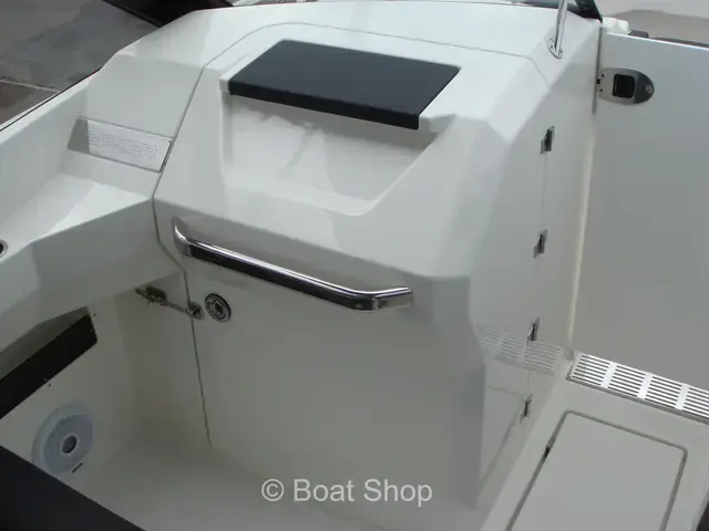 Parker Boats 690 Bowrider