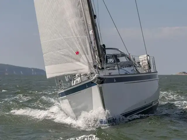 Hallberg-Rassy 44