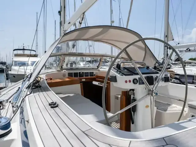 Hallberg-Rassy 44